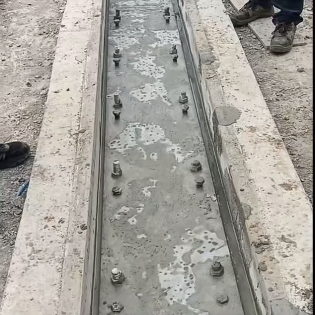 秀城环氧树脂轨道胶泥是什么？用在哪里？